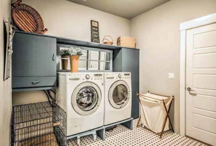 How to decorate an unfinished laundry room