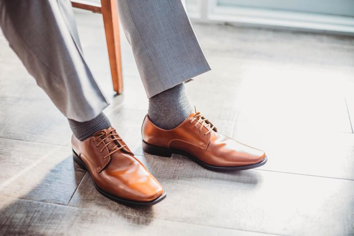 Mens Grey Dress Pants with Brown Shoes A Stylish Combination for Any Occasion